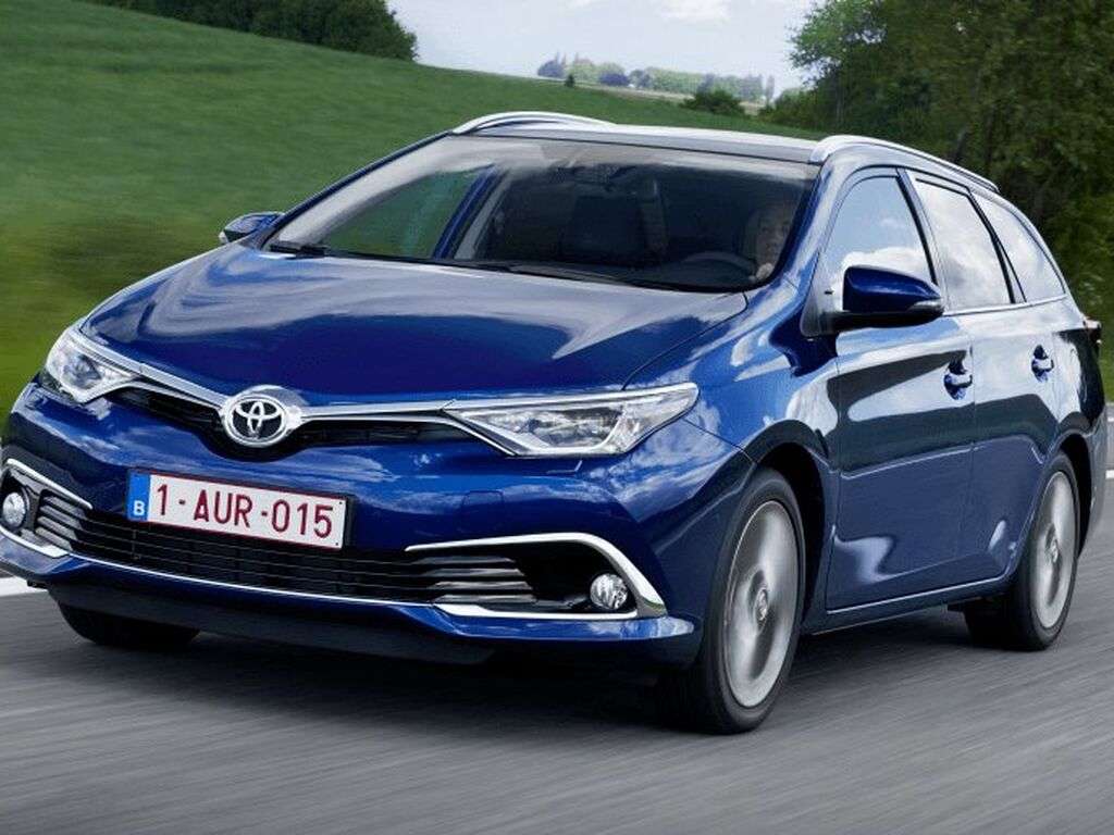 Bagagerumsmåtte til Toyota Auris 2013 - 2019