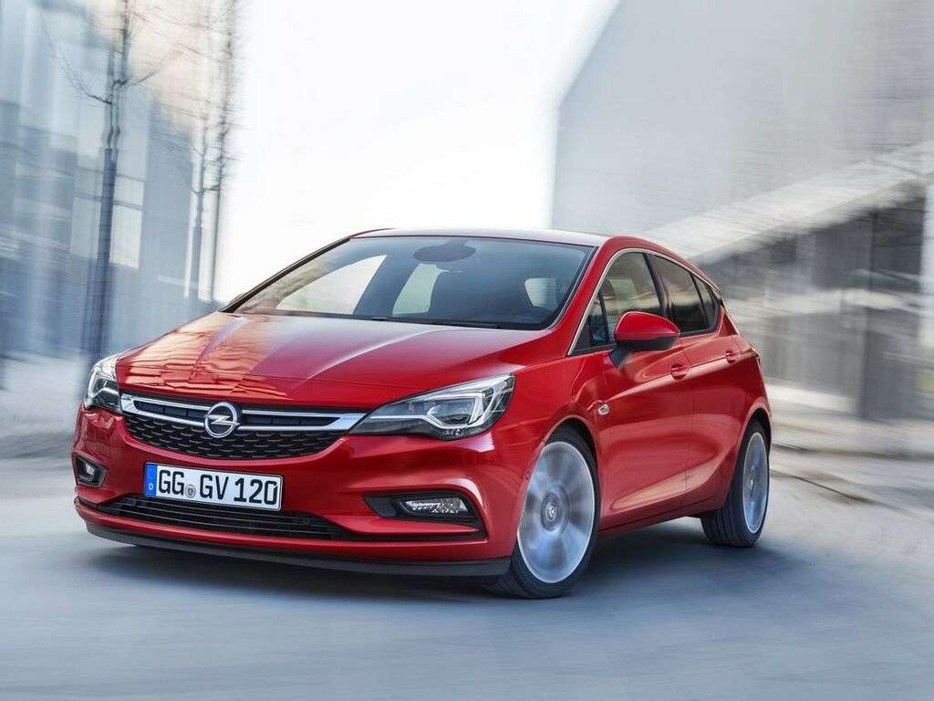 Bagagerumsmåtte til Opel Astra K 2015 - 2021
