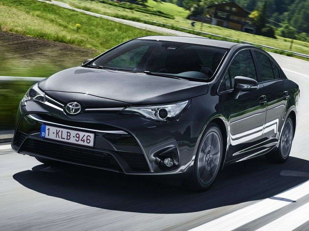 Bagagerumsmåtte til Toyota Avensis 2012 - 2018