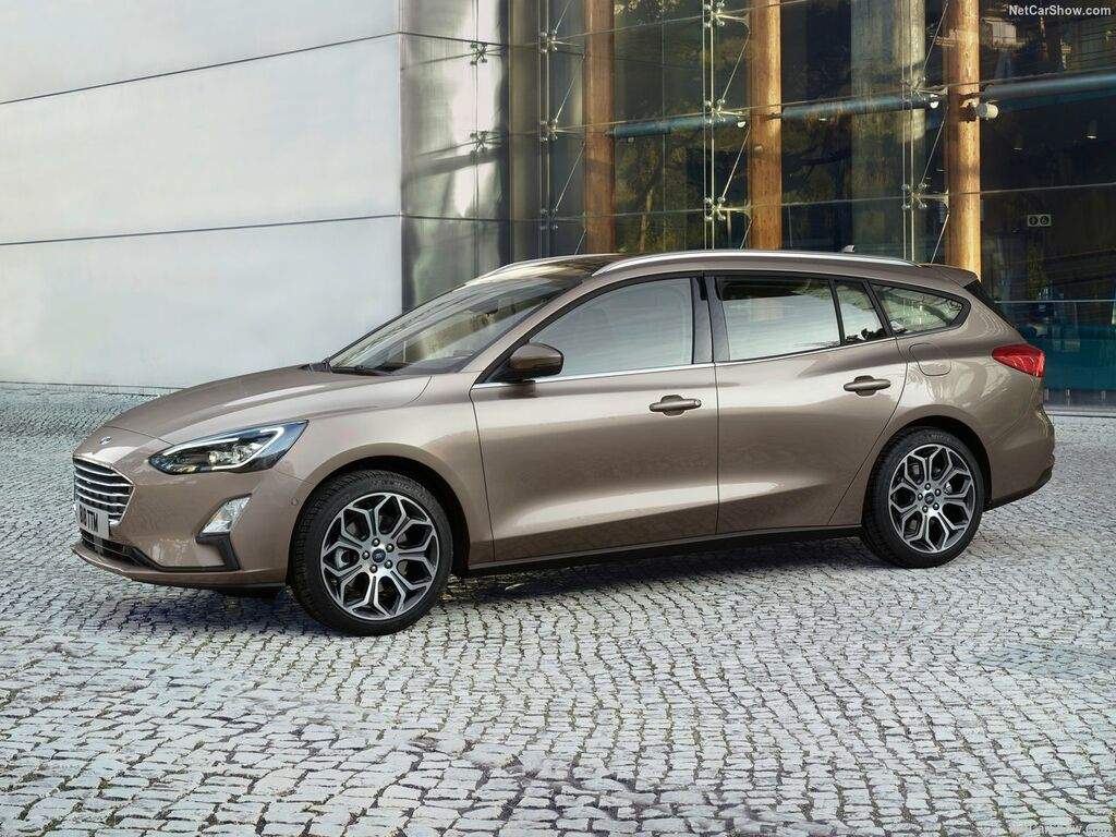 Bagagerumsmåtte til Ford Focus 2018 - 2026