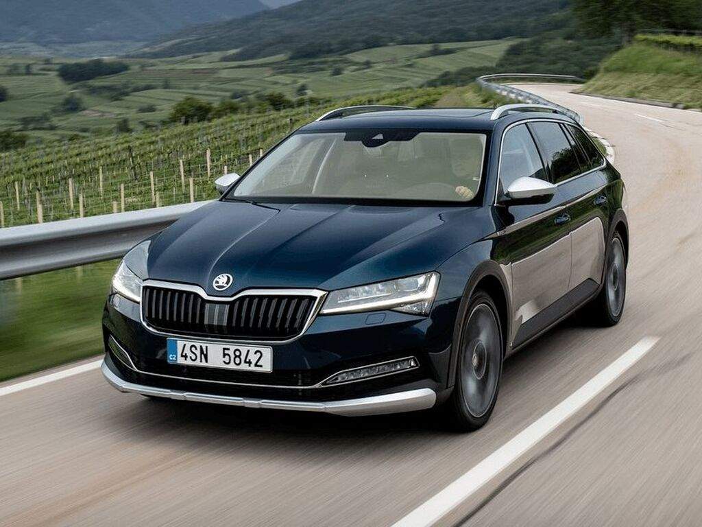 Bagagerumsmåtte til Skoda Superb 2019 - 2024