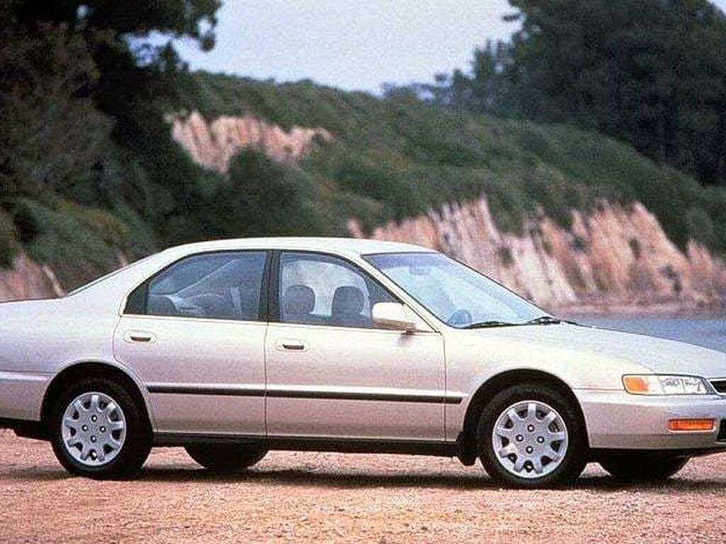 Bilmåtter til Honda Accord 1993 - 1998
