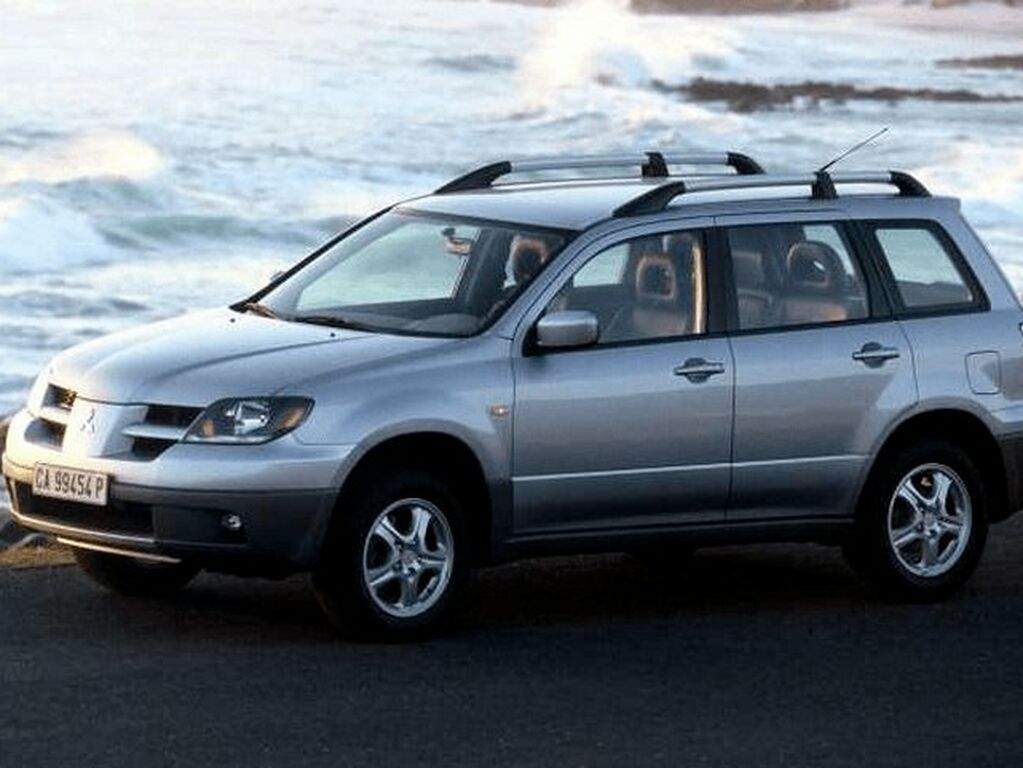 Bilmåtter til Mitsubishi Outlander 2003 - 2007