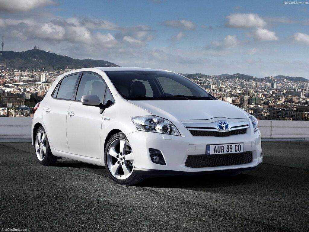 Bilmåtter til Toyota Auris 2010 - 2013