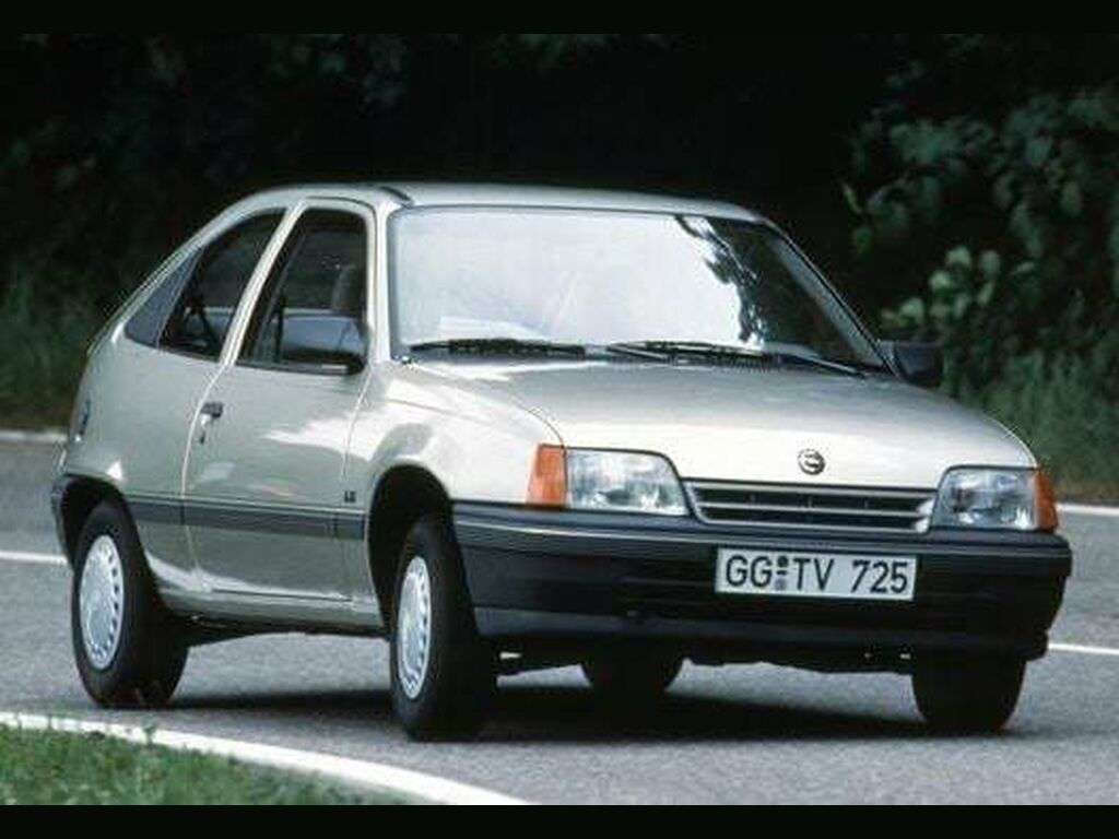 Bilmåtter til Opel Kadett 1984 - 1991