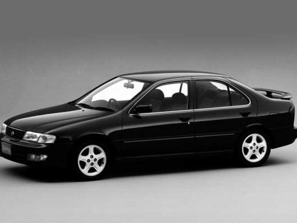 Bilmåtter til Nissan Sunny 1991 - 1995