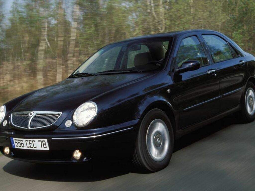 Bilmåtter til Lancia Lybra 1999 - 2005