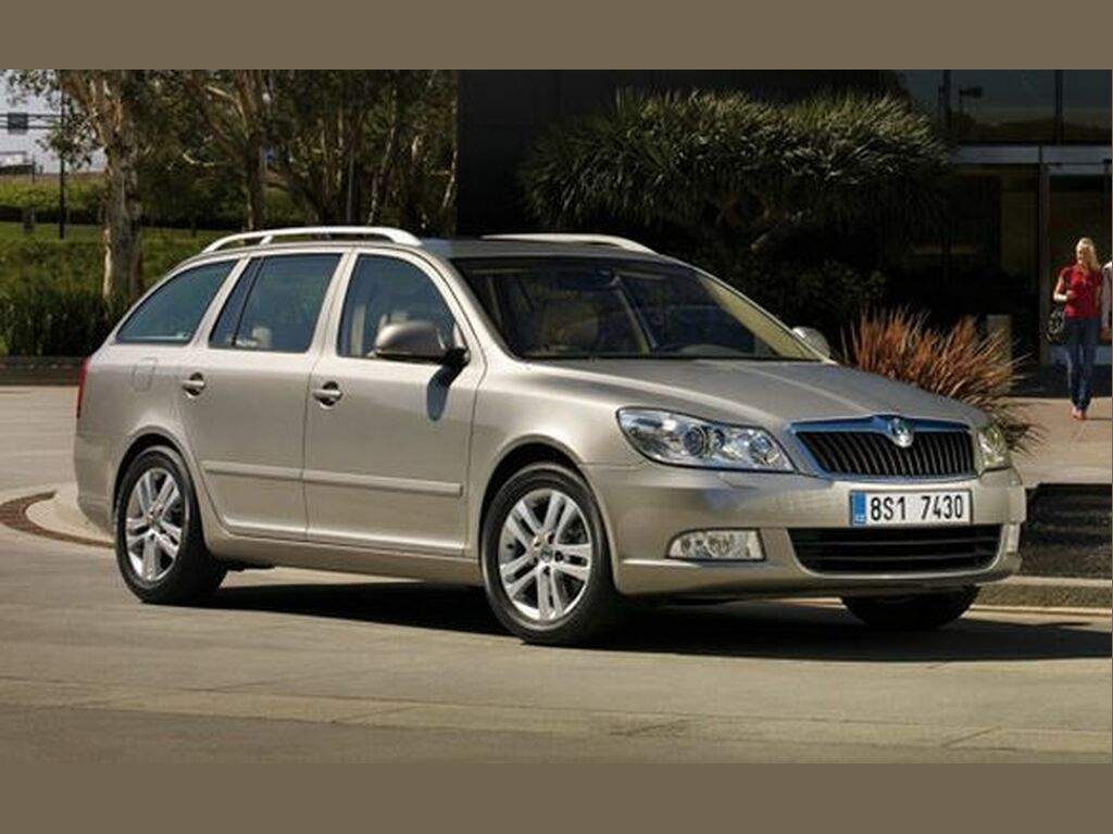 Bagagerumsmåtte til Skoda Octavia 2009 - 2013