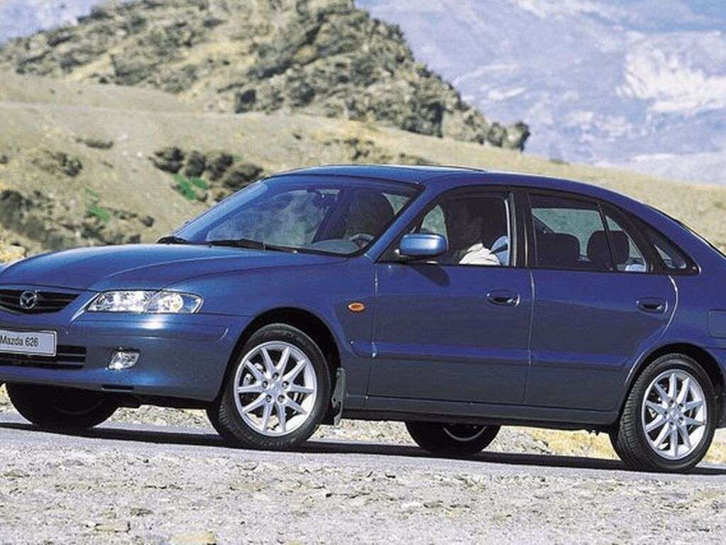 Bilmåtter til Mazda 626 1997 - 2002