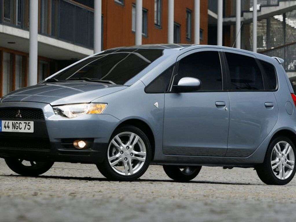 Bagagerumsmåtte til Mitsubishi Colt 2008 - 2012