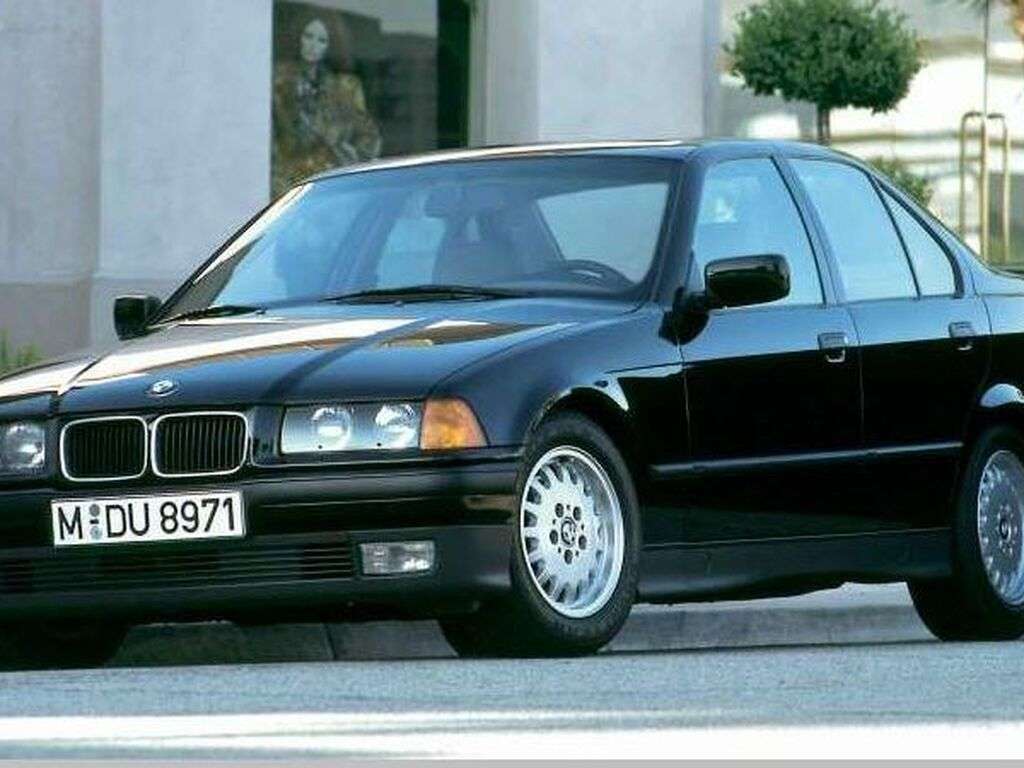 Bagagerumsmåtte til BMW 3-serie E36 1990 - 2000