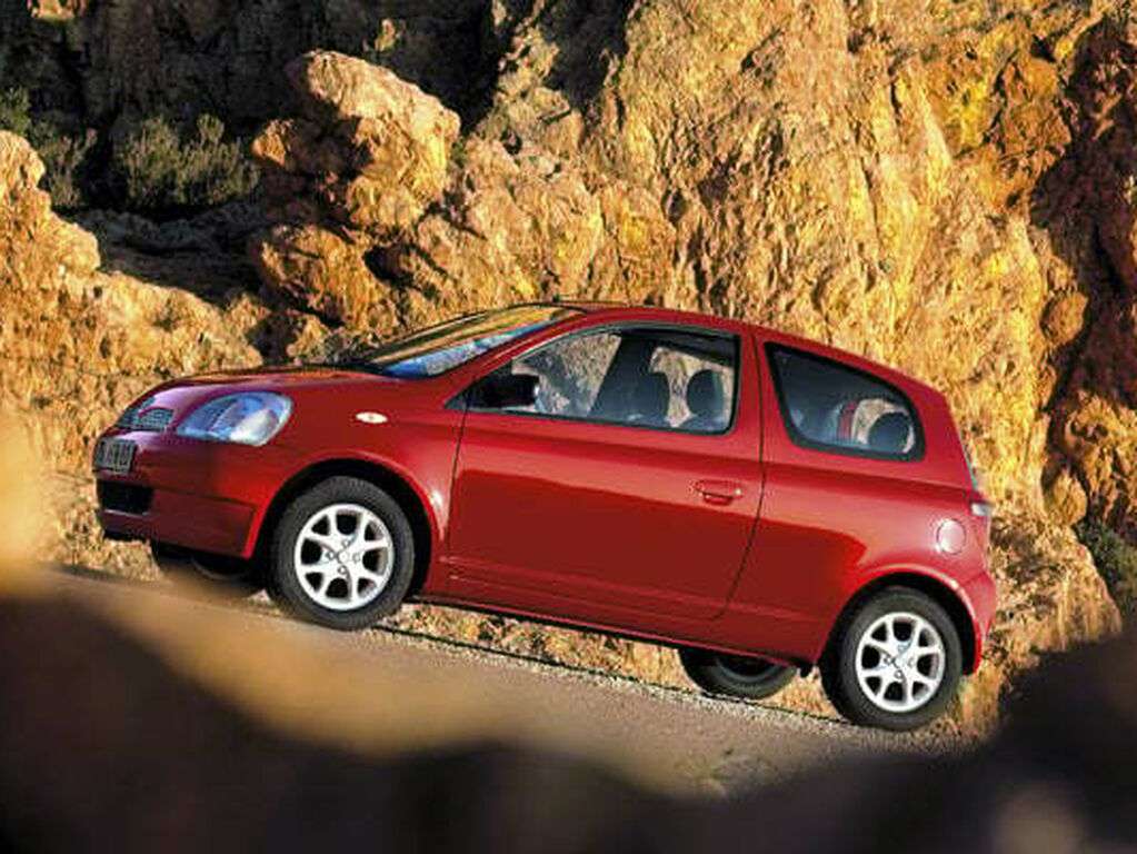 Bilmåtter til Toyota Yaris 1999 - 2006