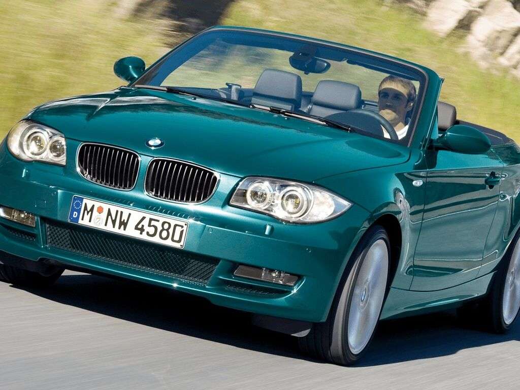 Bagagerumsmåtte til BMW 1-serie E88 2008 - 2014