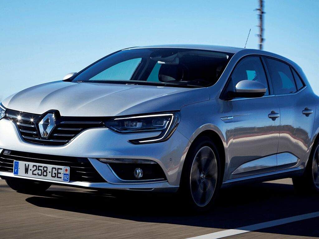 Bagagerumsmåtte til Renault Megane 2016 - 2025