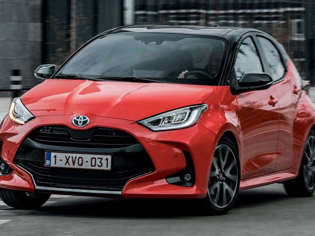 Bagagerumsmåtte til Toyota Yaris 2020 - 2026