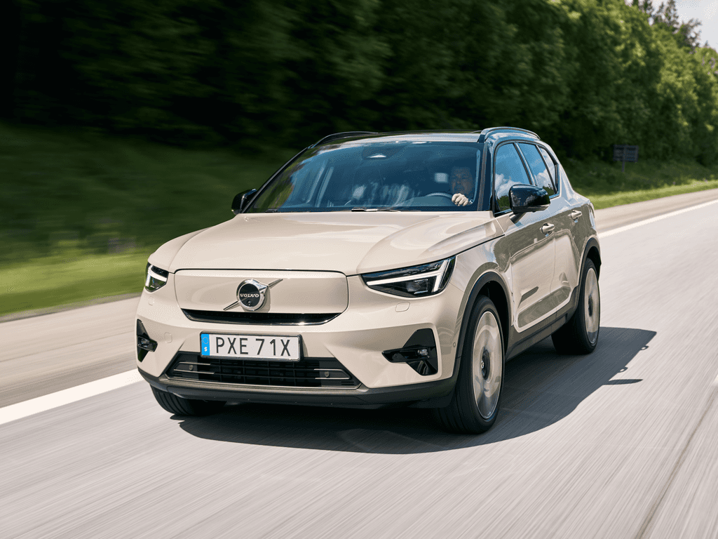 Bilmåtter til Volvo EX40 2024 - 2026