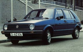 Bilmåtter til Volkswagen Golf 2. 